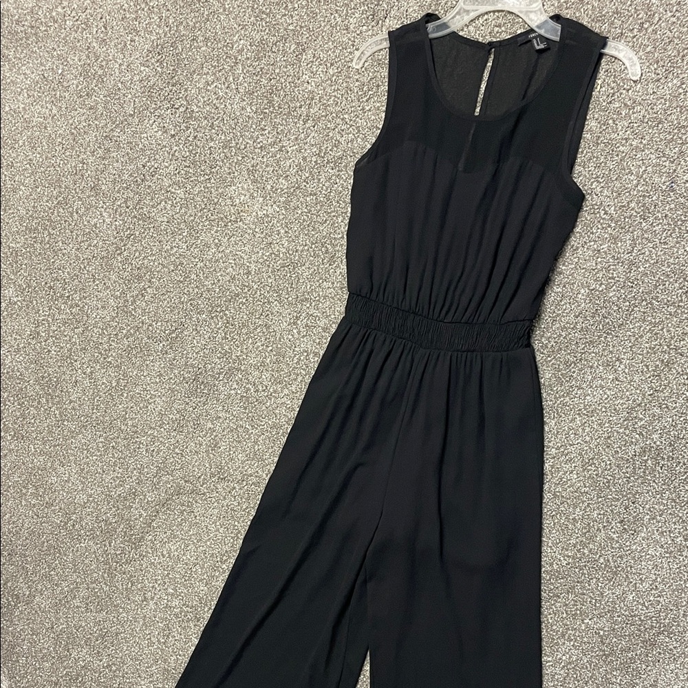 Forever 21 Black Sleeveless jumper size small
